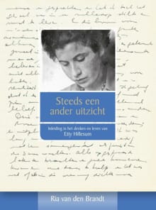 Steeds een ander uitzicht - Ria van den Brandt