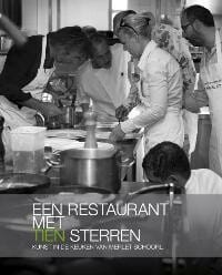 Een restaurant met tien sterren - Ronald Giphart,  Merlet Schoorl, ...