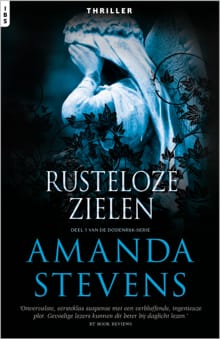 Rusteloze zielen - Amanda Stevens